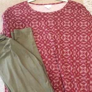 LulaRoe top and leggings